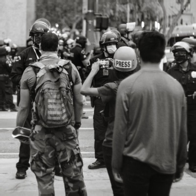 Stress on the frontline*When war breaks out, millions of people turn to the reporters who help them understand what is happening, but this comes at a cost, says Erik de Soir